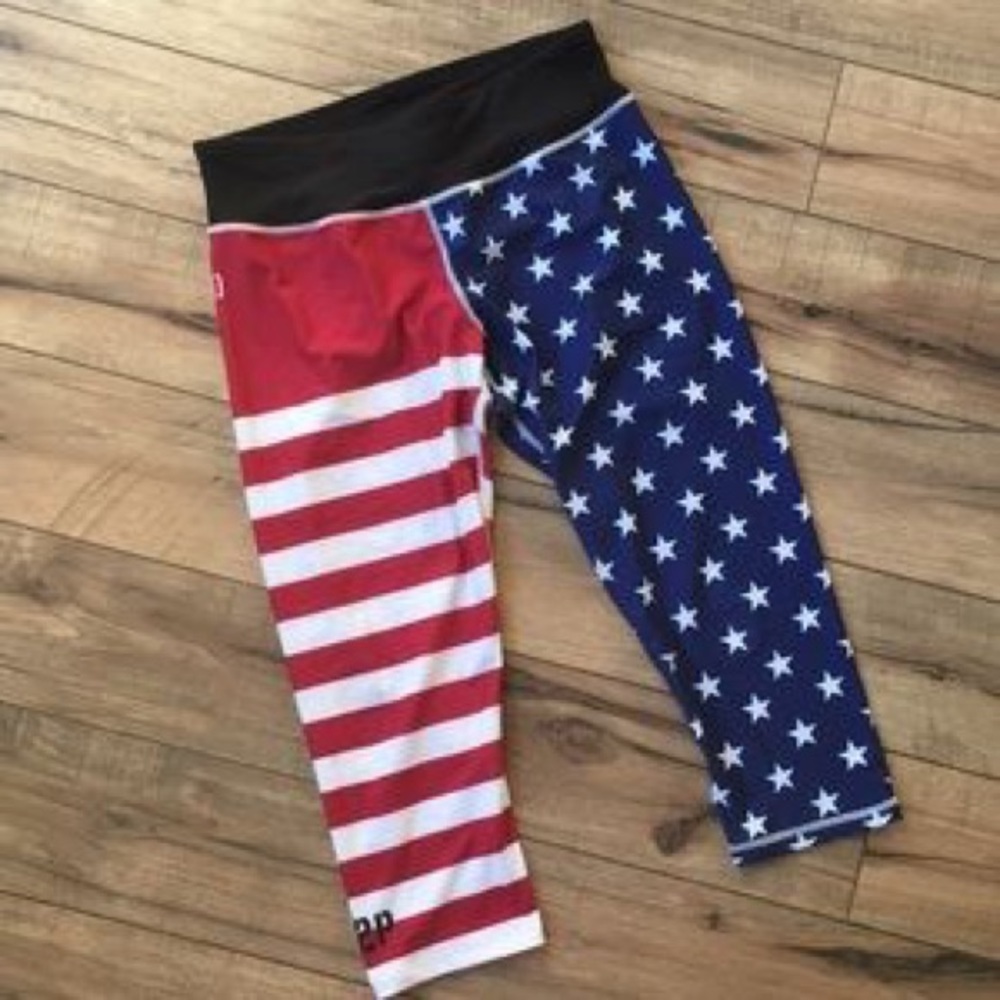 ISO 2pood American Flag Capri
